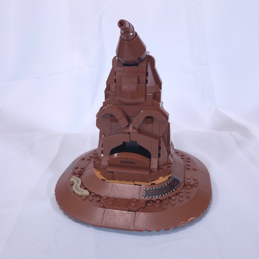 LEGO Harry Potter 76429 Talking Sorting Hat with Voice Effect with Box & manual - Picture 6 of 10